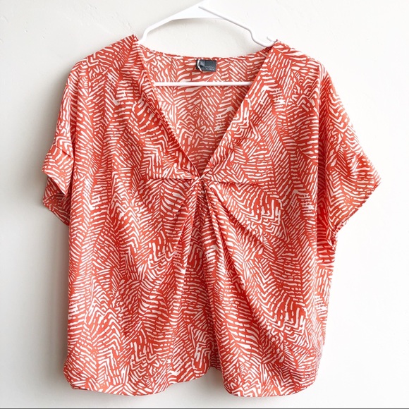 Anthropologie Tops - Sparkle & Fade | Orange Print V Neck Boxy Top